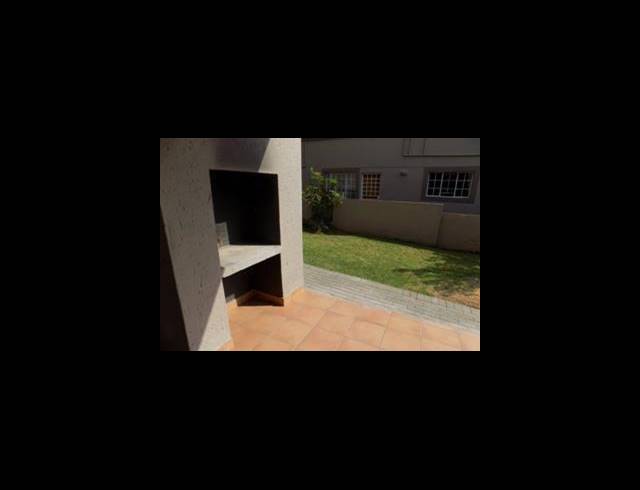 2 BEDROOM PROPERTY TO RENT IN WILGEHEUWEL